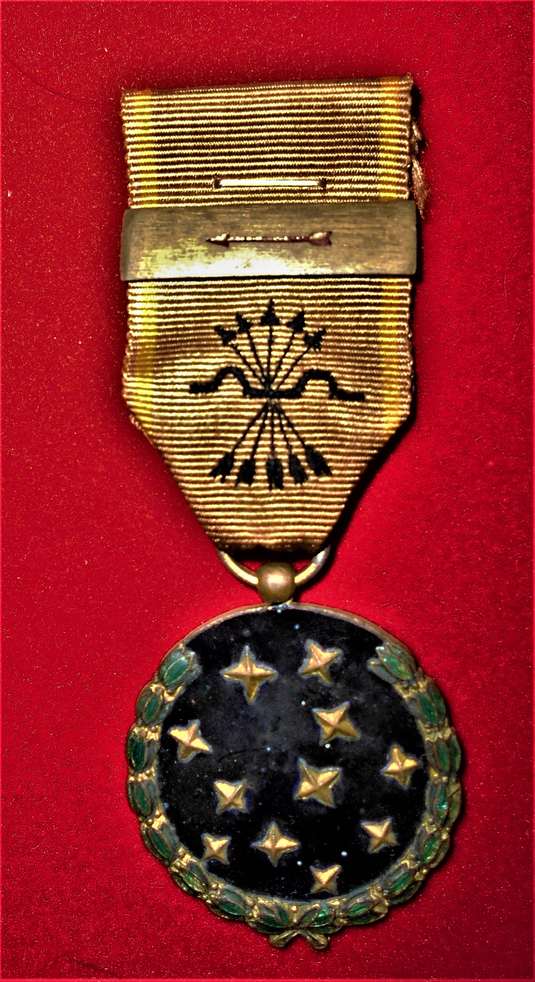 Medalla de la Vieja Guardia de la Falange Nacional
